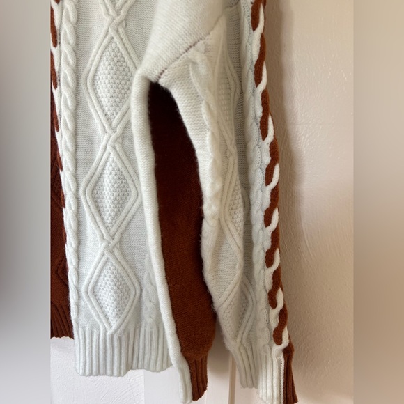 Cupshe Two-Tone Cable Knit Sweater - Picture 3 of 8